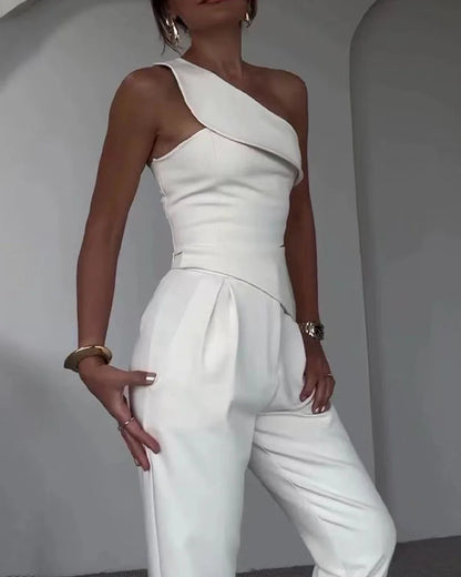 Elara Cross-Neck Set